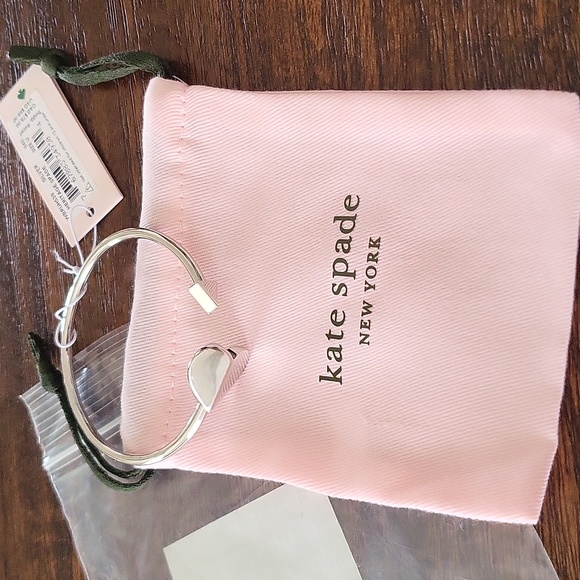 kate spade Jewelry - Kate Spade Heart & Arrow Bangle Bracelet